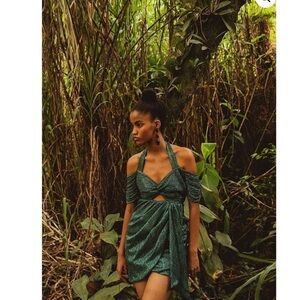 NWT AZULU COLUMBIA Providencia Green Metallic Cutout Mini Dress XS Sexy